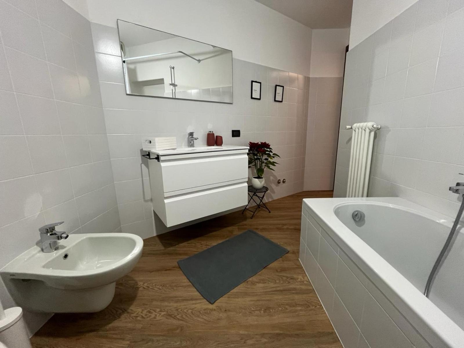 Ferienwohnung Ophelia Leon Charme&Relax Bergamo Exterior foto